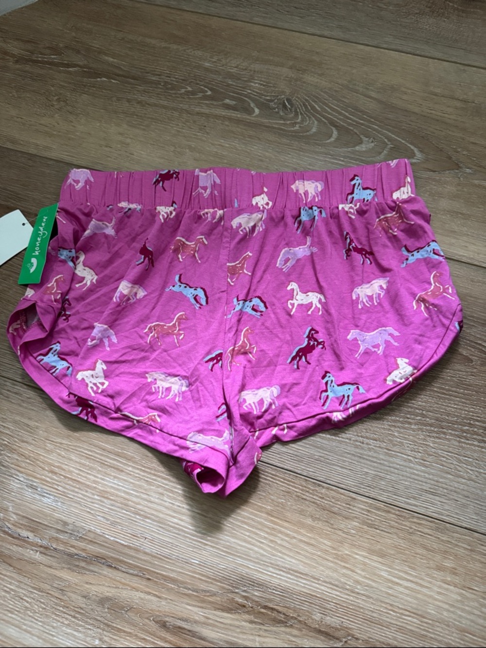 **NWT** Soft, Honeydew Intimates Hot Pink Horse-Print Athletic Lounge Shorts - Picture 7 of 7